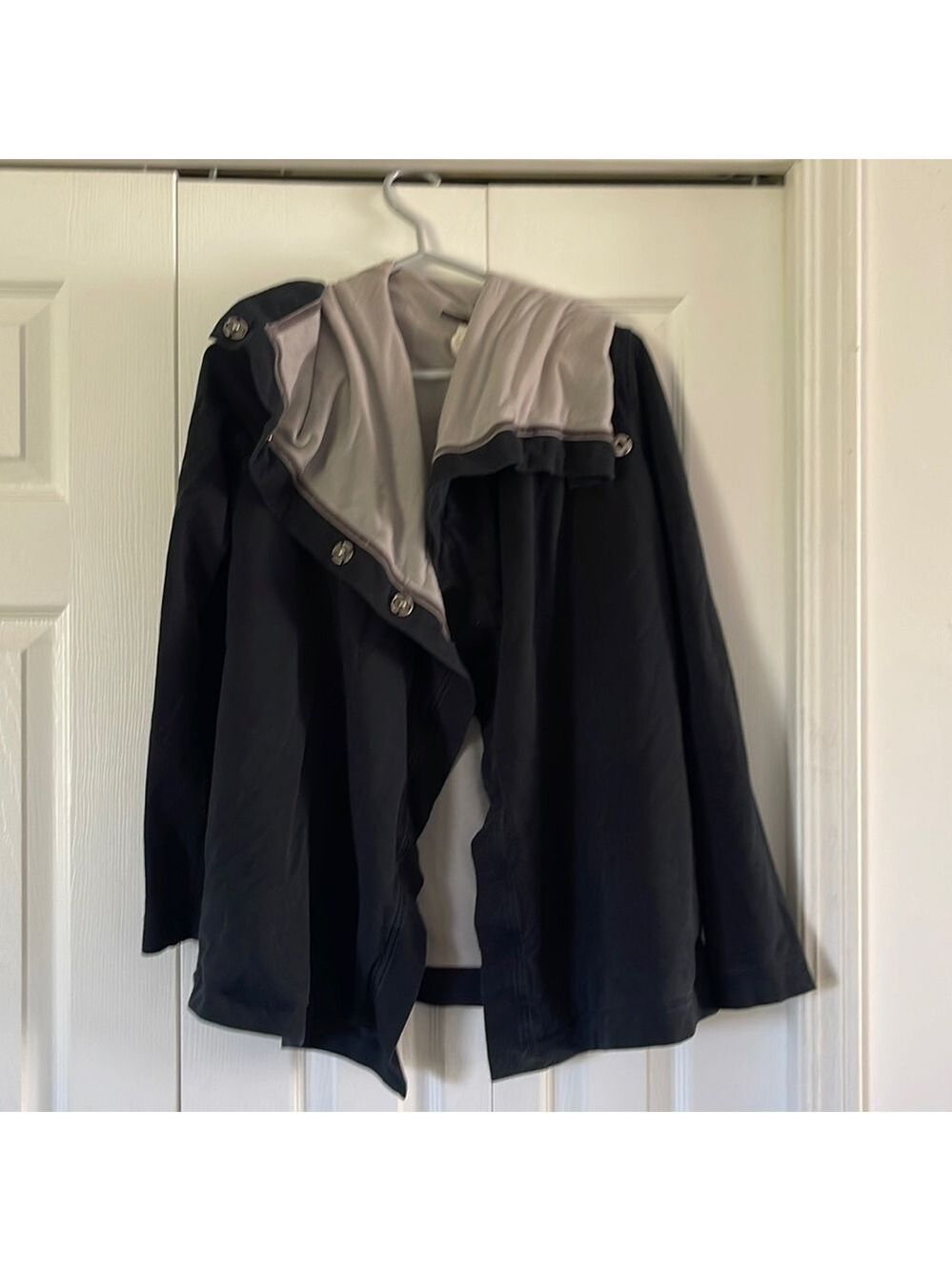Lululemon Relaxed Fit Jacket Size 4🥰🥰